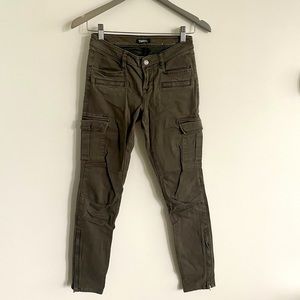 TNA Skinny Cargo Pants